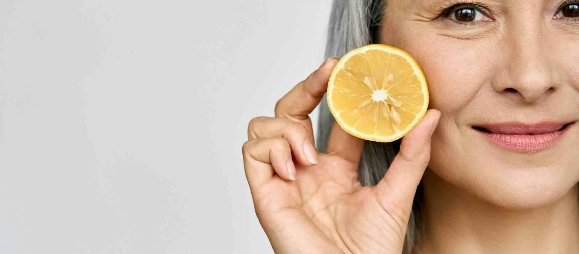 Le citron contre les rides : vrai ou faux ? Le citron contre les rides : vrai ou faux ?